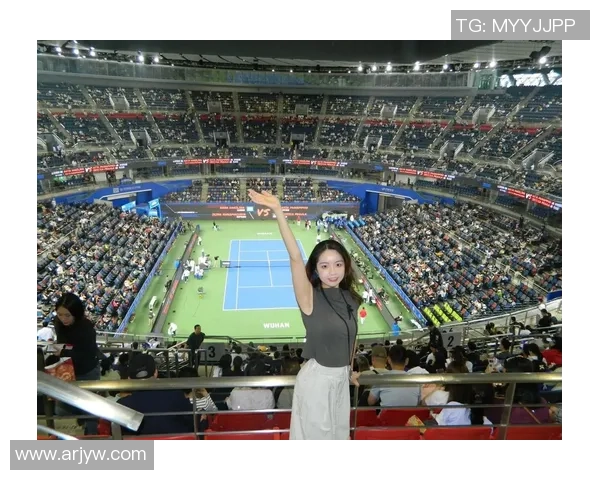 赛后分析:上海网球队与武汉网球队的默契配合与战术探讨 赛后分析:上海网球队与武汉网球队的默契配合与战术探讨