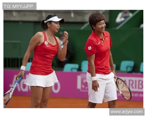 赛后分析:上海网球队与南京网球队的战术对决与启示 赛后分析:上海网球队与南京网球队的战术对决与启示