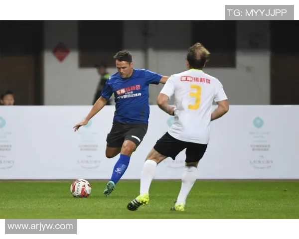 猜足球明星的经典动作挑战让你成为球场小专家